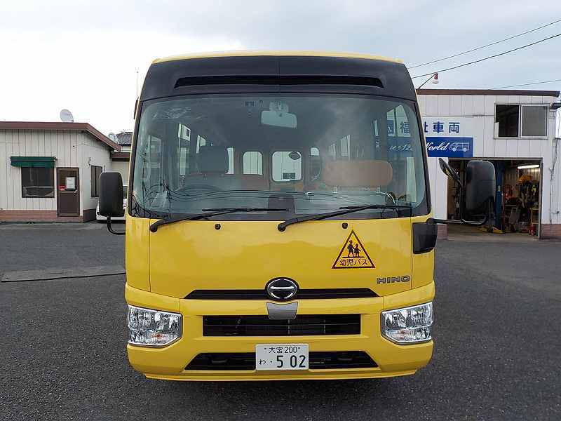 園児バス（幼稚園バス）リエッセ 幼児39人乗りのレンタカー 502｜ウェルレンタカー