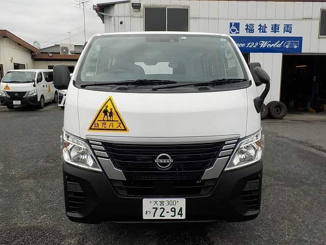 NV350 キャラバン園児バス（幼稚園バス）12人乗りのレンタカー7294｜ウェルレンタカー