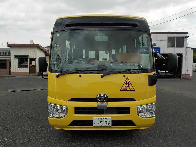 園児バス（幼稚園バス）コースター幼児39人乗りのレンタカー 536｜ウェルレンタカー