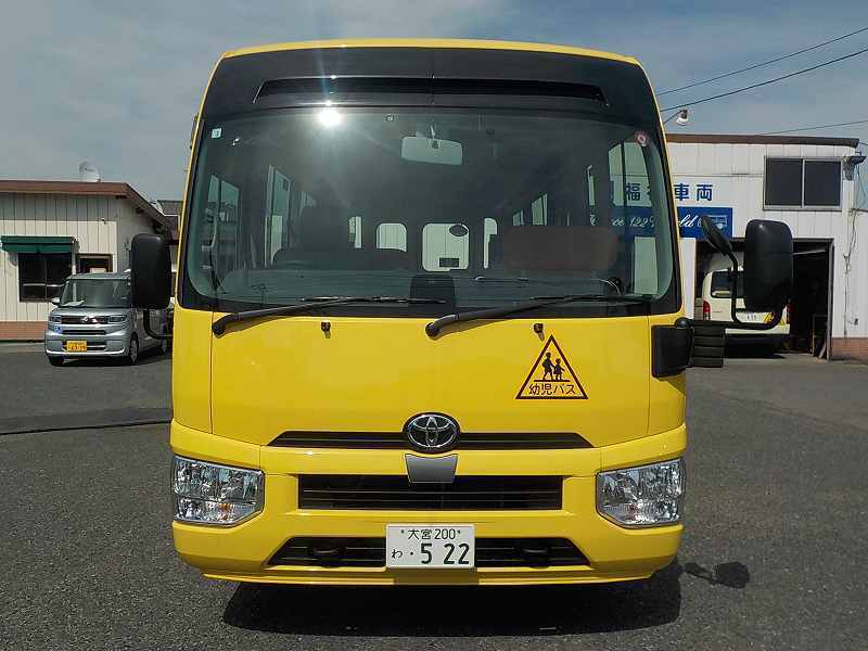園児バス（幼稚園バス）コースター 幼児39人乗りのレンタカー 522｜ウェルレンタカー