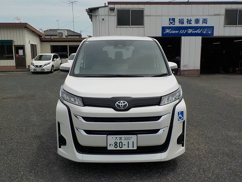 車椅子スロープ車 ノア 車椅子1台+5人=6人乗り or 8人乗りのレンタカー 8011｜ウェルレンタカー