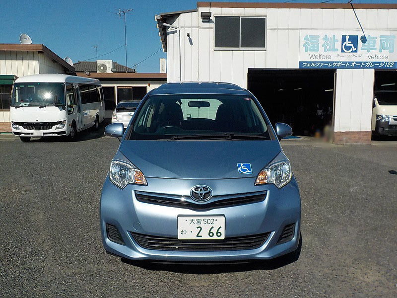 車椅子スロープ車 ラクティス 5人乗りのレンタカー 266｜ウェルレンタカー