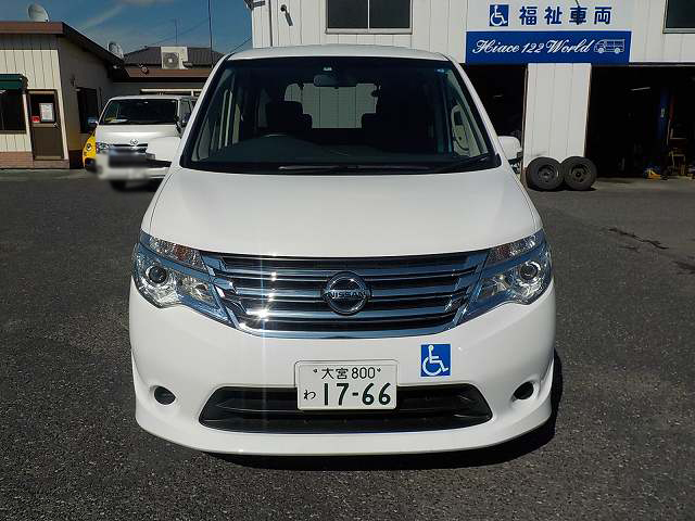 車椅子スロープ車 セレナ 車椅子1台+6人=7人乗りのレンタカー 1766｜ウェルレンタカー