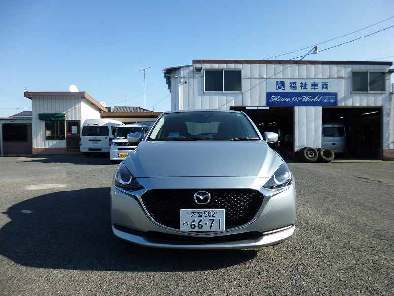 コンパクトカー デミオ 5人乗りのレンタカー 2812｜ウェルレンタカー