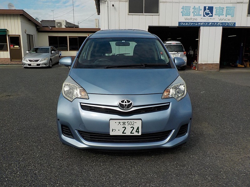 車椅子スロープ車 ラクティス 5人乗りのレンタカー 224｜ウェルレンタカー