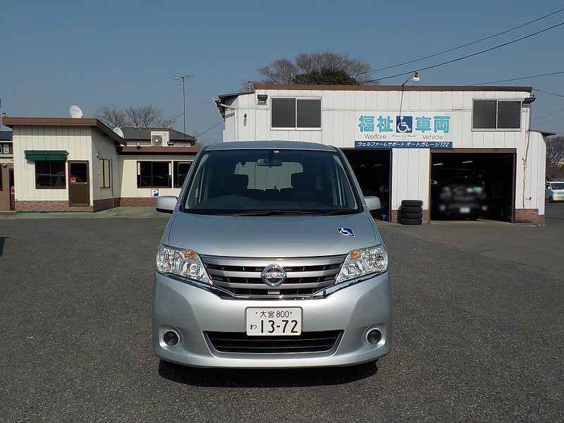 車椅子リフト車 セレナ 車椅子1台+5人=6人乗りのレンタカー 1372｜ウェルレンタカー
