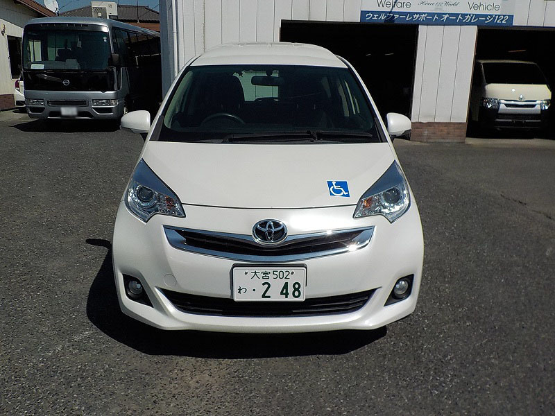 車椅子スロープ車 ラクティス 5人乗りのレンタカー 248｜ウェルレンタカー