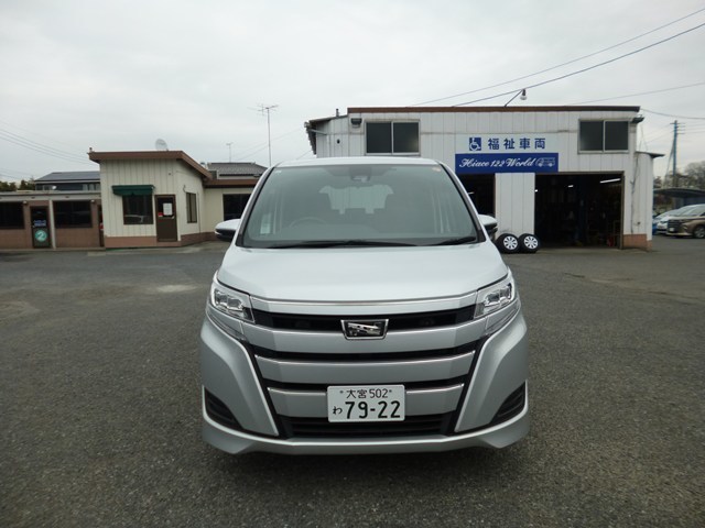 ノア 8人乗りのレンタカー 7922｜ウェルレンタカー