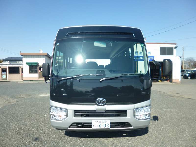 マイクロバス トヨタ コースターGX 26人乗りのレンタカー 530｜ウェルレンタカー