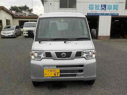 車椅子スロープ車 軽自動車 NV100 4人乗りのレンタカー 67｜ウェルレンタカー