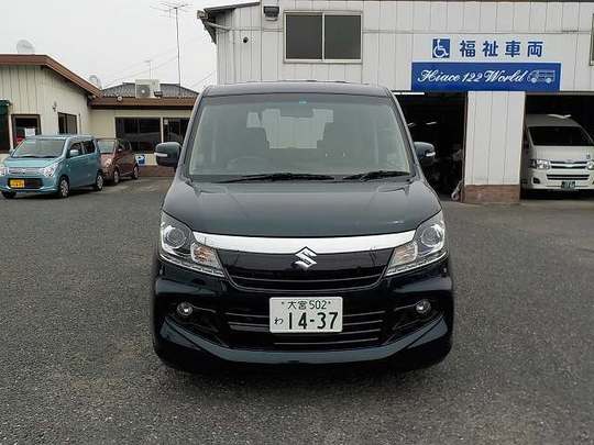 コンパクトカー ソリオ 5人乗りのレンタカー 1437｜ウェルレンタカー