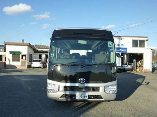 マイクロバス トヨタ コースターGX 26人乗りのレンタカー 530｜ウェルレンタカー