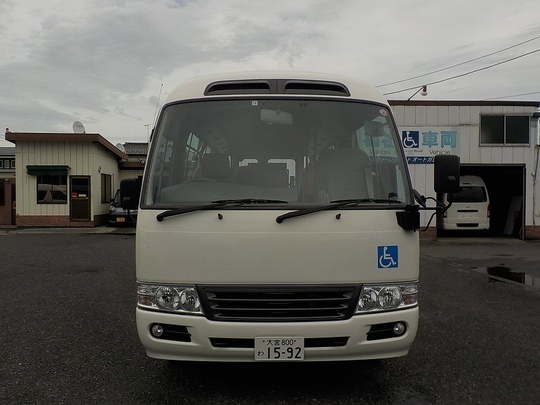車椅子リフト車 マイクロバス リエッセ 車椅子2台+18人=20人乗りのレンタカー 1592｜ウェルレンタカー