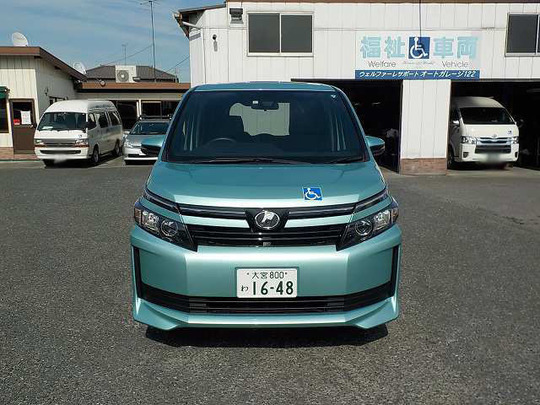 車椅子スロープ車 ノア 車椅子1台+6人=7人乗りのレンタカー 1648｜ウェルレンタカー