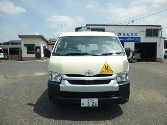 ハイエース園児バス（幼稚園バス）のレンタカー9134｜ウェルレンタカー