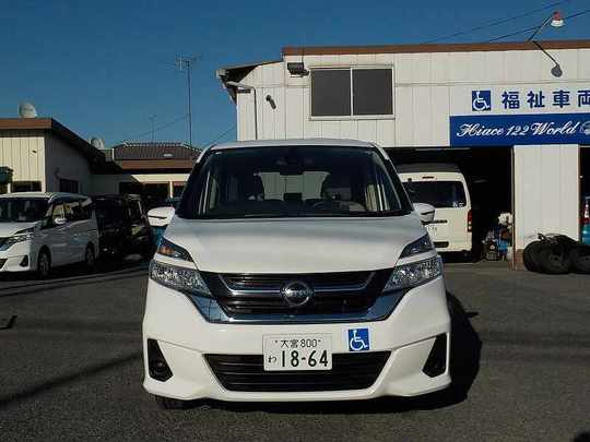 車椅子リフト車 セレナ 車椅子1台+5人=6人乗りのレンタカー 1864｜ウェルレンタカー