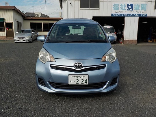 車椅子スロープ車 ラクティス 5人乗りのレンタカー 224｜ウェルレンタカー