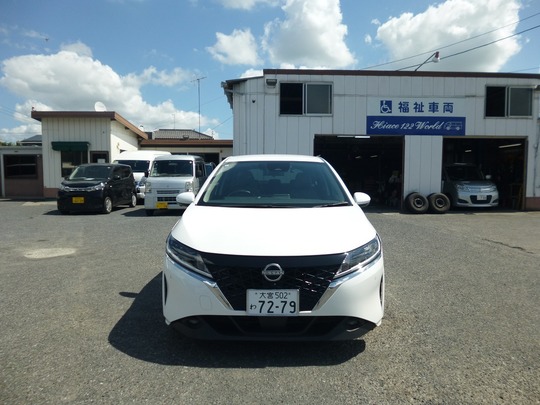 コンパクトカー ノート 5人乗りのレンタカー 3595｜ウェルレンタカー